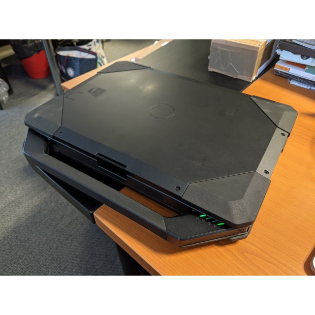 Prenosni računalnik Dell Latitude 14 Rugged 5404 – 14″,  touch screen, Intel i5 4310U, 16GB RAM, 256GB SSD, Win 10 Pro